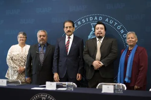Hay trabajo en equipo y planta docente actualizada en los grupos artísticos de la BUAP: Esparza