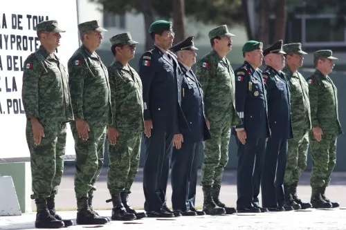 Toma protesta Sinecio Magaña como director de la Escuela Militar de Sargentos en Puebla