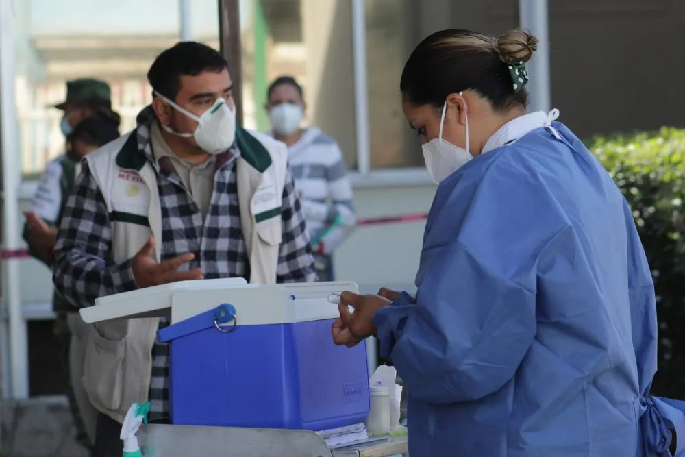 Gobierno Estatal llamó a los poblanos a confiar en el proceso de vacunación