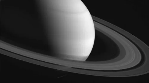 Anillos de Saturno serán visibles la noche de este lunes