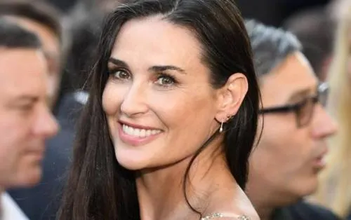 ¡Bienvenida! Demi Moore estrena cuenta de instagram