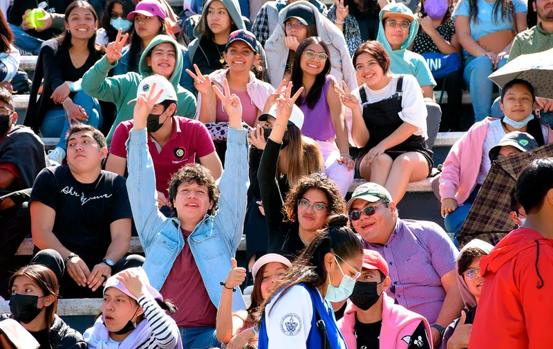 buap-carrera-de-botargas-dia-amor-amistad