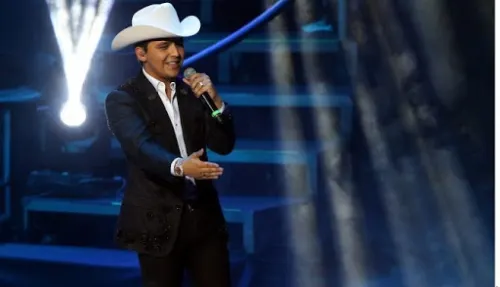 Christian Nodal realiza segunda parte de “Ahora Tour” y presenta su sencillo “Se me olvidó”