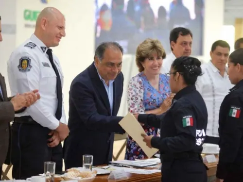 Reconoce Héctor Astudillo labor de Policía Estatal en Guerrero