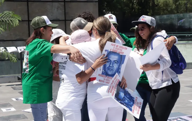 padres desaparecidos