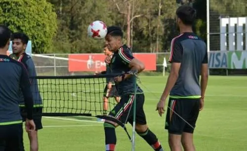 La Selección Mexicana inició concentración