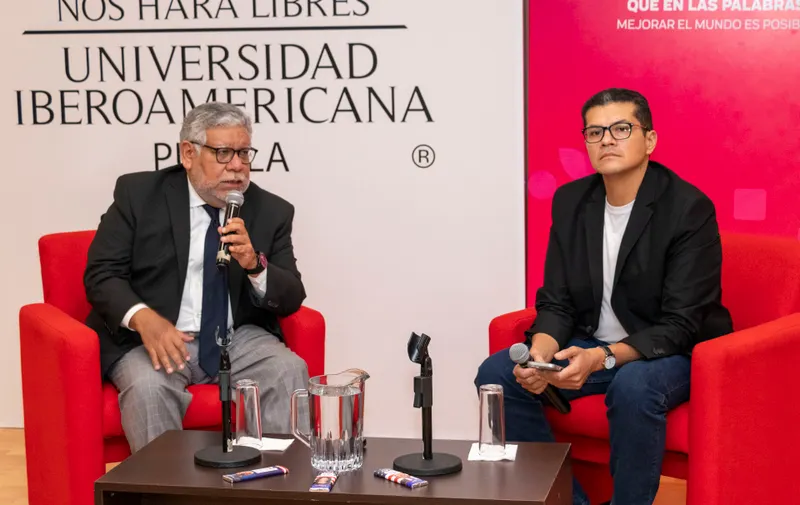 Ibero Puebla sigue de cerca elecciones en EE.UU. con la Noche Electoral