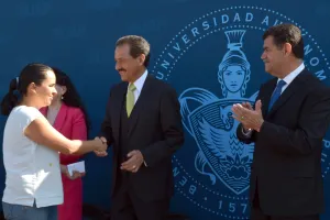 Rector BUAP dio banderazo de salida a Campaña de Alfabetización 2015