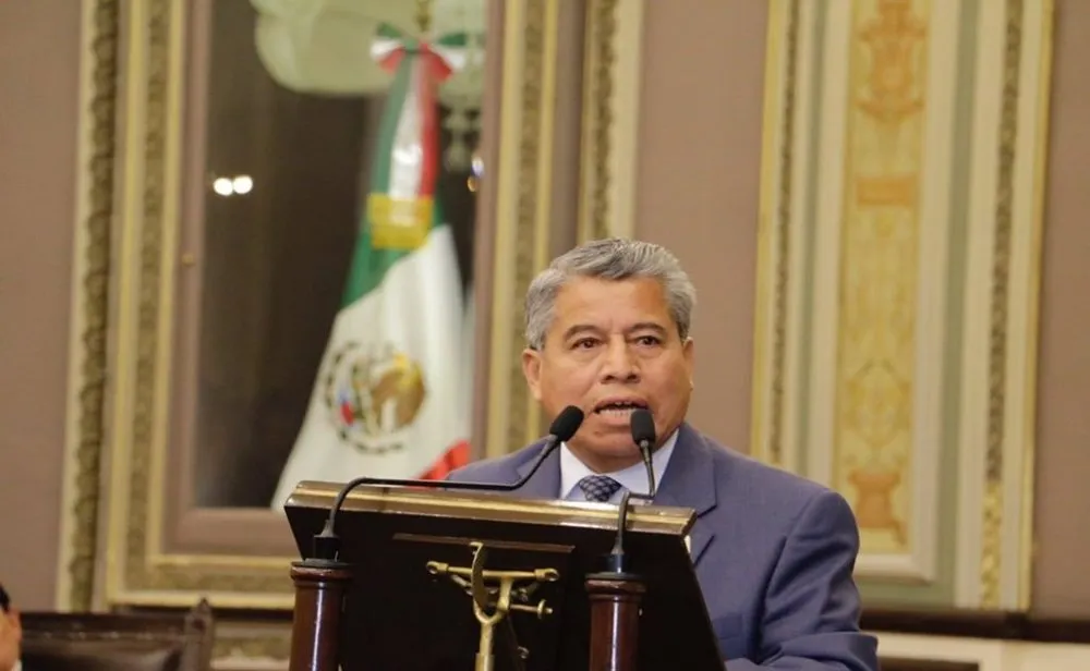 EL Universal