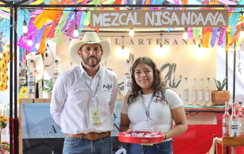 Inaugura Ariadna Ayala la Feria del Mezcal y del Pulque en Atlixco