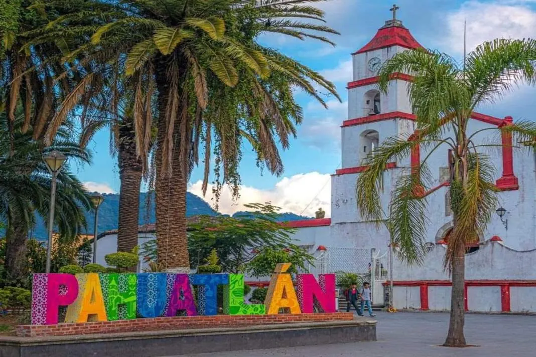 Desata el Prian campaña de “linchamiento” contra antropólogos en Pahuatlán