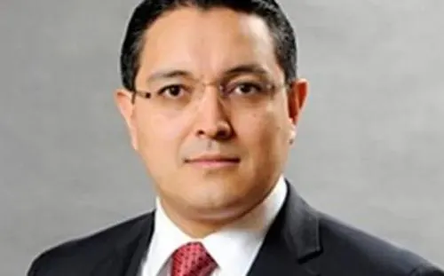CRE se queda sin otro comisionado; renuncia Guillermo Zúñiga