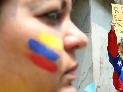 Huyen venezolanos de su país, afectan seriamente a Brasil