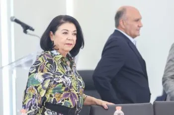 Congreso de Puebla analiza reforma para permitir la llegada de Virginia Melgarejo a la dirección del CECyTE
