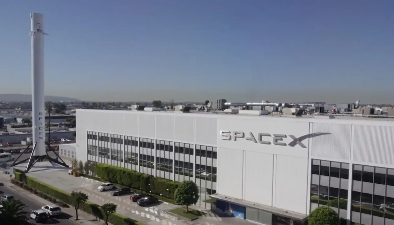 México analiza demanda contra SpaceX por basura espacial en Tamaulipas