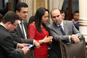 Concesionar servicios públicos garantizará crecimiento de municipios: PAN
