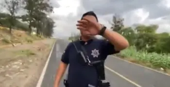 Comisión de Honor y Justicia investiga a oficial de Tehuacán por agresión a reportero