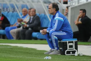 Bielsa renuncia y se acerca al ?Tri?