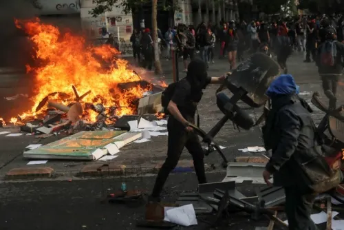Protestas en Chile dejan 20 muertos y mil 233 heridos