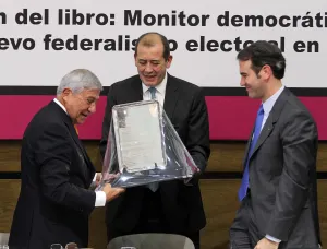 Presentan libro sobre cultura electoral en México