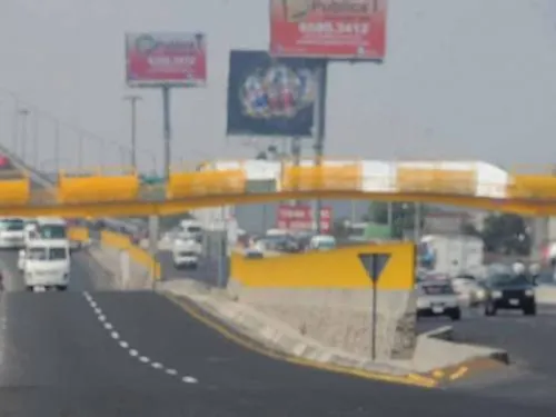 Asaltan a coreanos en la México-Puebla; se dirigían al AICM