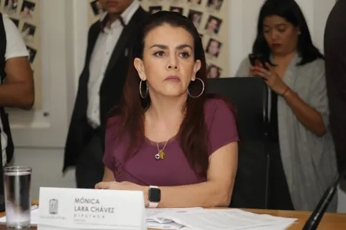 Coordinadora del PES se cura en salud y se pronuncia por consulta sobre aborto