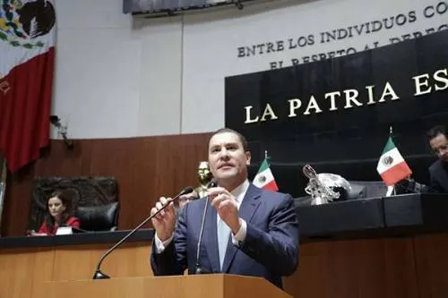 RMV y la jugada maestra con la que recompone su proyecto desde el GPPAN en el Senado