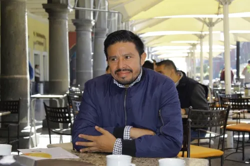 El trabajo de Barbosa ayudará a Morena a consolidarse en Puebla: Cotoñeto