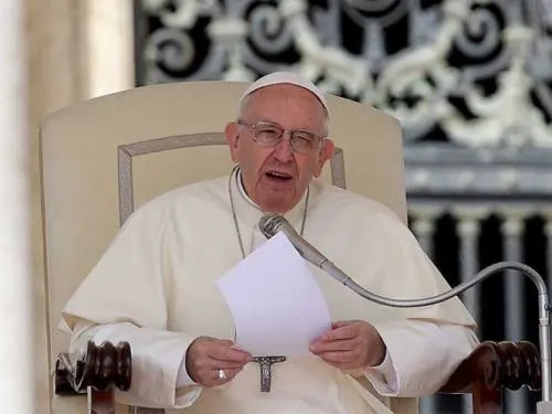 El papa Francisco anima a las dos Coreas a lograr la paz