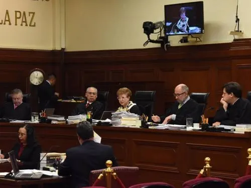 Corte ordena al Congreso regular publicidad oficial