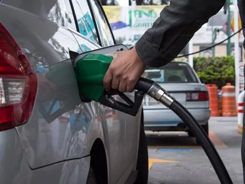 Entérate de los precios de la gasolina de este jueves