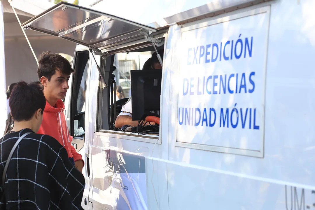 Licencia De Conducir Tramite Unidad Movil
