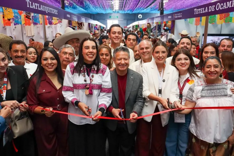 sp-cholula-tianguis-nacional-pueblos-magicos