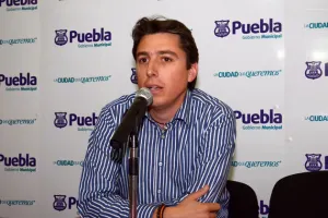 Matías Rivero acusa a priistas de politizar tema de escolta agresor