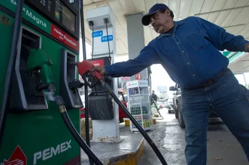 De diciembre a abril, precio de combustible aumentó 1.7 por ciento: CEFP