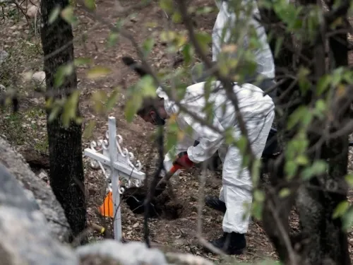 Alista Ejecutivo informe sobre fosas clandestinas