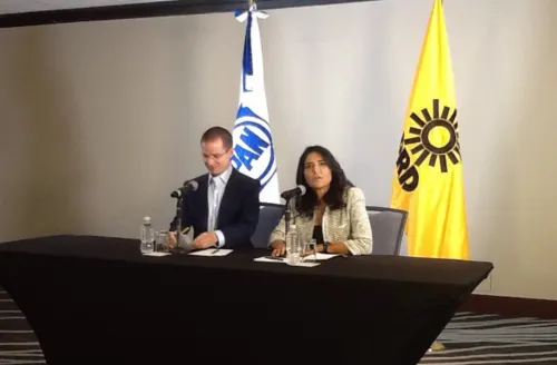PAN y PRD ratifican a sus candidatos en Edomex, no declinan; dicen Barrales y Anaya
