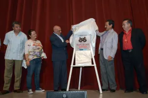 Develan placa conmemorativa por 25 años del Ritual a Quetzalcóatl