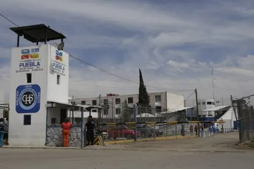 Se suicida reo al interior del Cereso de San Miguel: SSP