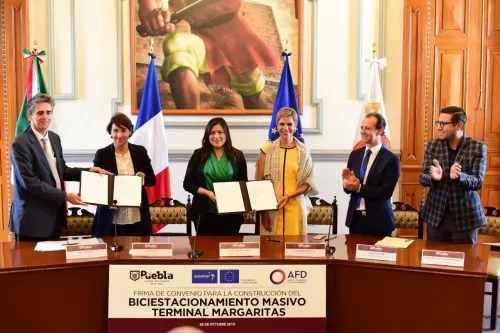 Formalizan alianza para la construcción del Biciestacionamiento Masivo Terminal Margaritas