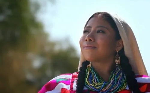 Yalitza Aparicio se convierte en la imagen de la Guelaguetza 2019