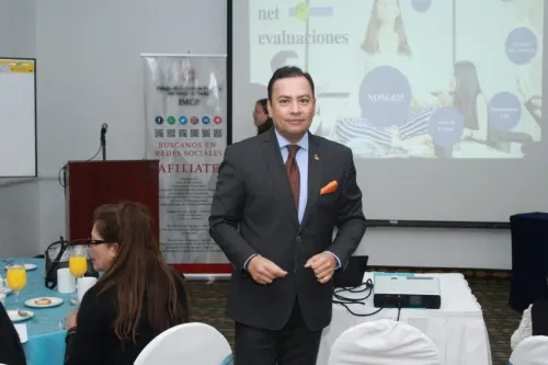 Colegio de Contadores busca fortalecer lazos con la IP