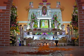 Declaran patrimonio cultural intangible altares del Día de Muertos de Tochimilco