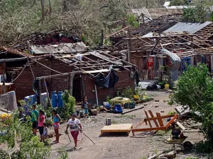 Confirman Jalisco y Colima regreso a clases el lunes