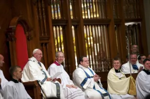 Papa pide valorar ‘inmensa contribución’ de las mujeres a la Iglesia
