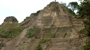 Pirámide de Toniná revela misterio de tamaño