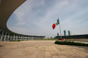 Puebla, entre los estados que más ocupan a profesionistas