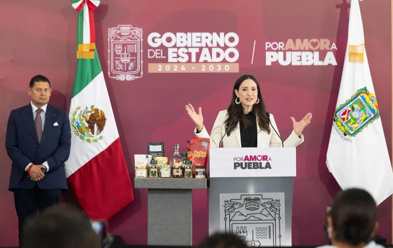 claudia-curiel-de-icaza