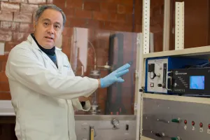 Diseñan en a BUAP materiales para tecnología usada en Blu-Ray y pantallas Led