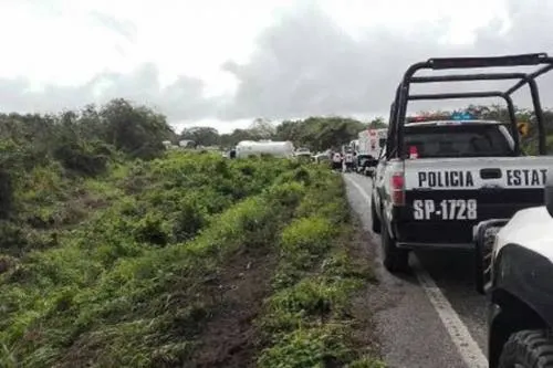 Hombre murió aplastado por su propio vehículo